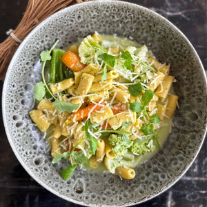 Macarrão com Legumes e Pesto