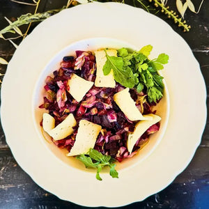 Favada vegetariana com ervas frescas