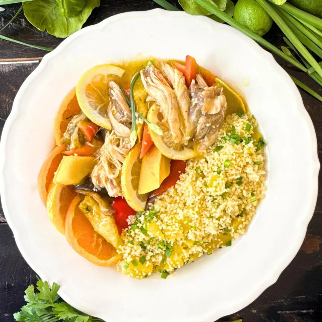 Tagine de galinha com couscous de legumes
